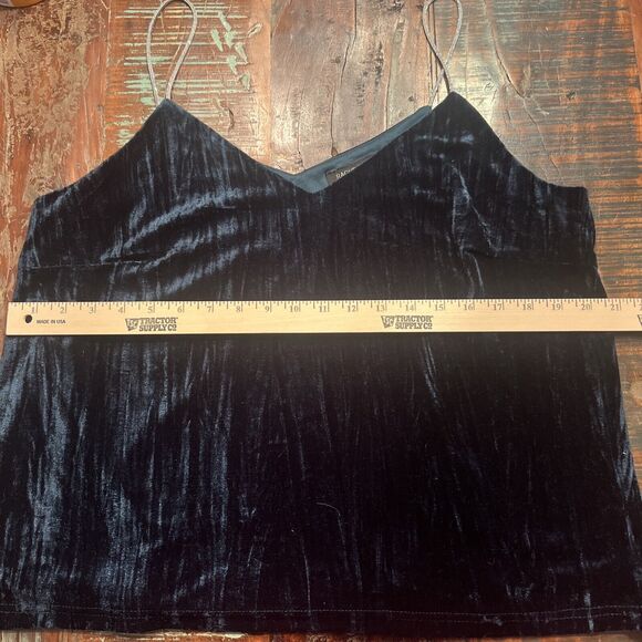 Women’s Rachel Zoe Emerald Velvet Blouse Crystal Embellished Straps Size Large - Picture 13 of 14